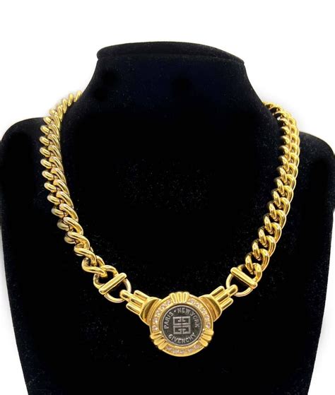 givenchy curb chain necklace